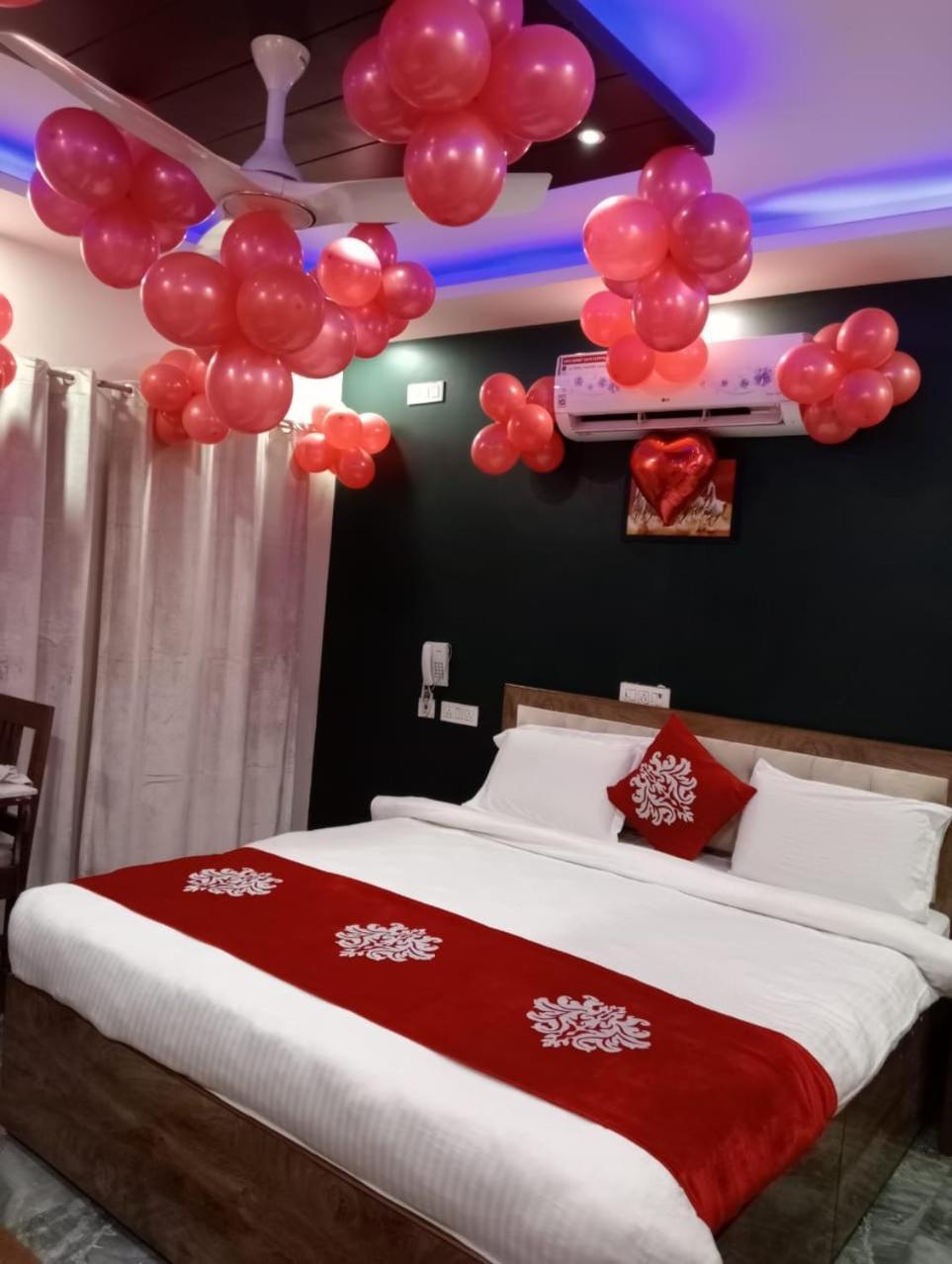 The Swiss Residency Hotel Greater Noida Eksteriør billede