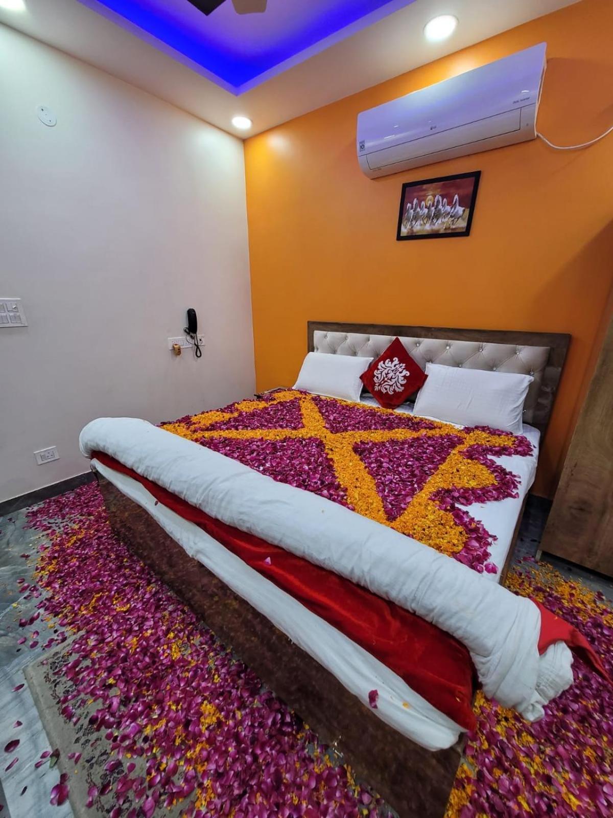 The Swiss Residency Hotel Greater Noida Eksteriør billede